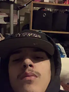 CarmeloA online show from 10-14-25, 04:52