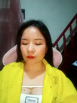 Listen-ly online show from 11-05-25, 03:23