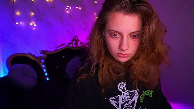 CuteeFoxy online show from 01-17-26, 02:55