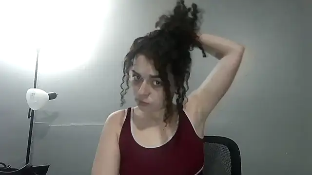 Snapshot of ali18of1 chatting on 04-04-26, 08:01 ali18of1 online show from 04-04-26, 08:01