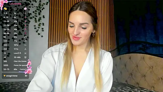 Snapshot of LustLagoon chatting on 03-06-26, 06:21 LustLagoon online show from 03-06-26, 06:21