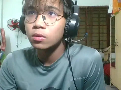 kave2033 online show from 11-02-25, 02:52