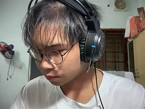 kave2033 online show from 11-30-25, 03:05