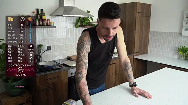 monsieurguitsxxx online show from 03-14-26, 02:44