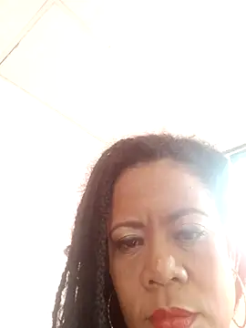 aura stp latina online show from 11-12-25, 02:39