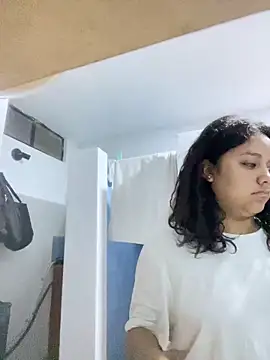 Techi0525 online show from 04-06-26, 01:12