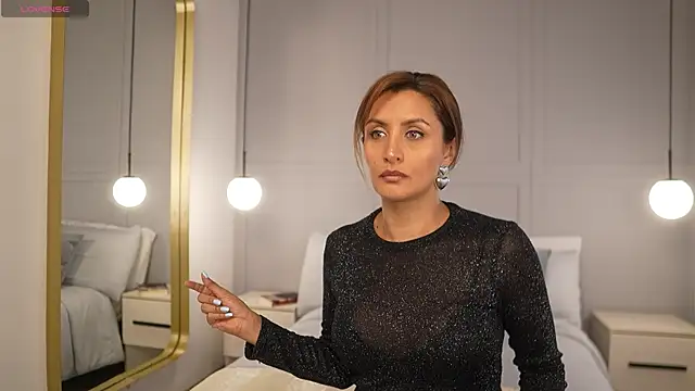 Snapshot of VictoriaBellah chatting on 03-27-26, 10:42 VictoriaBellah online show from 03-27-26, 10:42