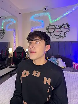 JustinCastiblanco online show from 02-03-26, 11:26