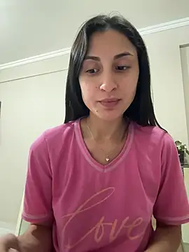 Snapshot of itsmiasofia chatting on 06-20-26, 11:51 itsmiasofia online show from 06-20-26, 11:51
