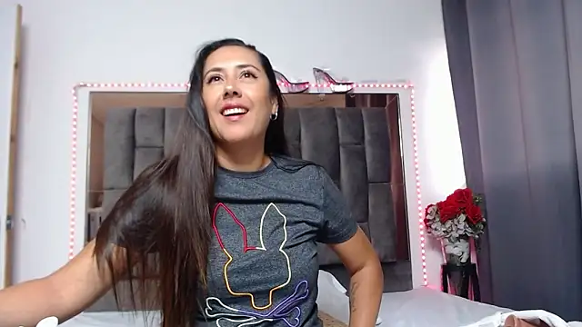 Salmma Milf online show from 05-04-26, 11:50