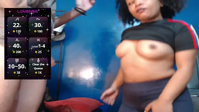 Snapshot of sugarbrown011 chatting on 07-09-26, 10:52 sugarbrown011 online show from 07-09-26, 10:52