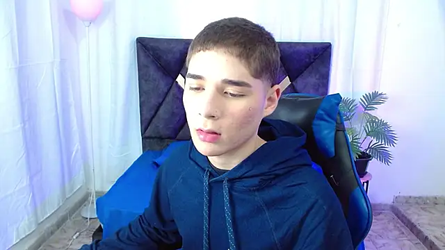 Mattass18 online show from 10-28-25, 01:36