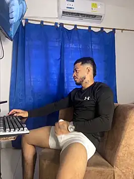 Kylian Alessandro online show from 11-11-25, 02:50