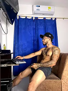 Kylian Alessandro online show from 01-09-26, 12:19