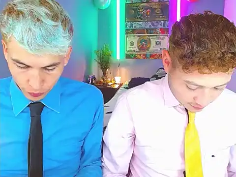 Latin boysxxxx online show from 10-28-25, 04:16