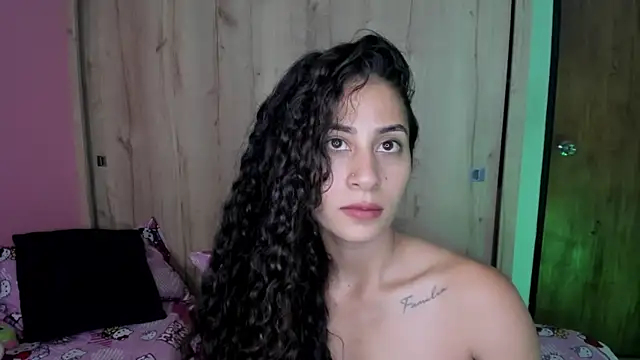 fernanda317 online show from 05-13-26, 09:33