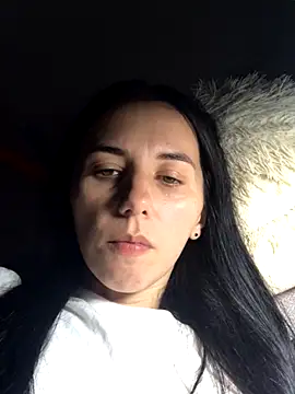 oliviya mur online show from 10-25-25, 06:57