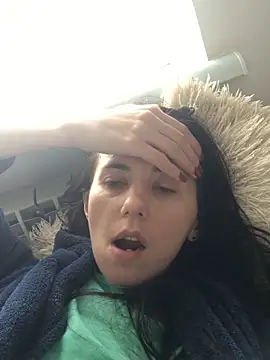 oliviya mur online show from 10-28-25, 11:58