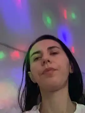 oliviya mur online show from 11-26-25, 02:07