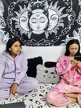 abby n emily online show from 05-12-26, 03:31