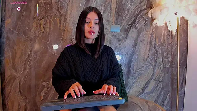 Snapshot of Rashel_Frost_ chatting on 11-16-25, 12:49 Rashel Frost online show from 11-16-25, 12:49