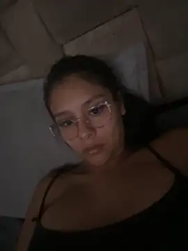 Snapshot of victoria08 chatting on 11-09-25, 05:06 victoria08 online show from 11-09-25, 05:06