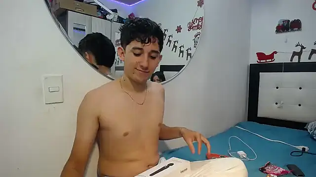 Dravith Valery online show from 12-14-25, 02:06