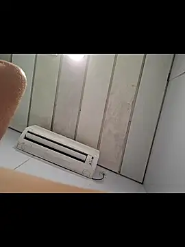 Snapshot of shainnfk chatting on 11-23-25, 11:26 shainnfk online show from 11-23-25, 11:26