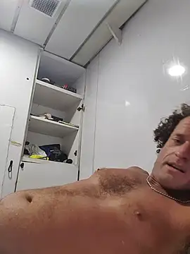 Snapshot of shainnfk chatting on 01-17-26, 01:27 shainnfk online show from 01-17-26, 01:27