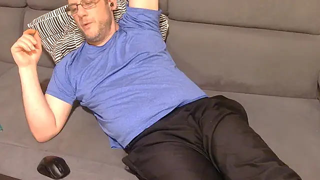 bull419M online show from 02-16-26, 05:03