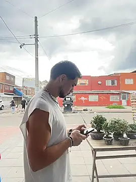 Leonardmoppet online show from 02-08-26, 09:07