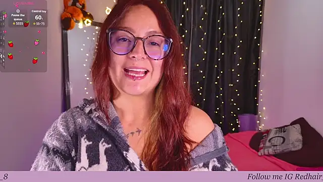 Rhosynn online show from 10-30-25, 03:19