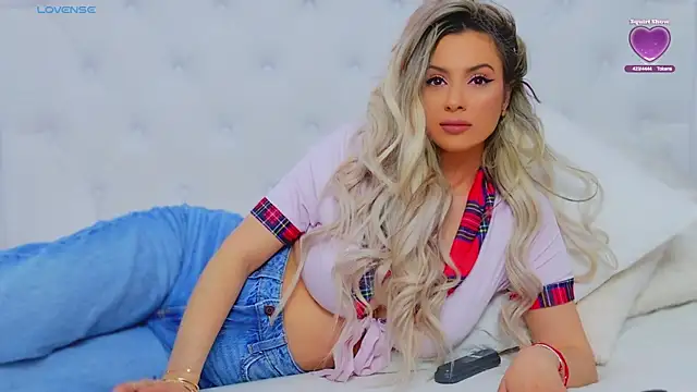 AriannaSins online show from 03-05-25, 04:13