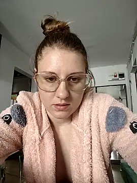 SandyCassie online show from 03-21-26, 09:03