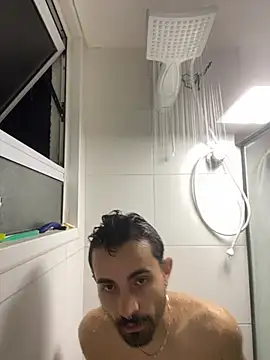 Felipinh19cm online show from 02-05-26, 01:43