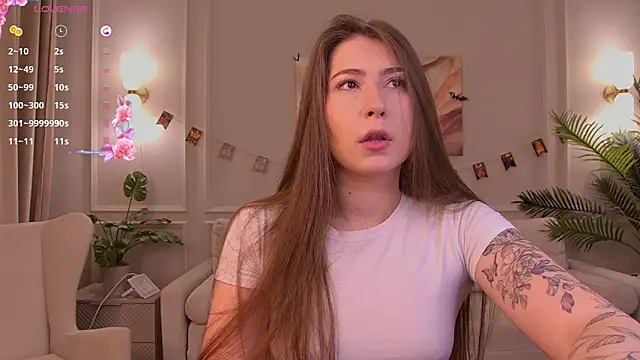 Snapshot of JudyAngels chatting on 10-24-25, 05:26 JudyAngels online show from 10-24-25, 05:26