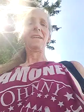 Cheryl F online show from 05-21-26, 01:29