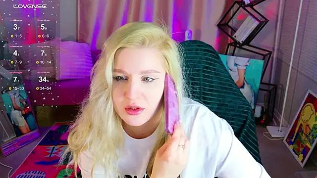 cold blondie online show from 05-15-26, 05:58