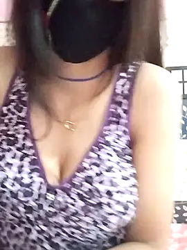 Snapshot of Jyoti-Love-143 chatting on 04-25-26, 07:11 Jyoti-Love-143 online show from 04-25-26, 07:11