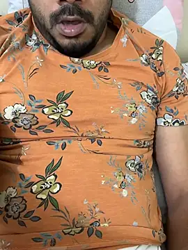 Snapshot of Handsome8677 chatting on 02-10-26, 09:30 Handsome8677 online show from 02-10-26, 09:30