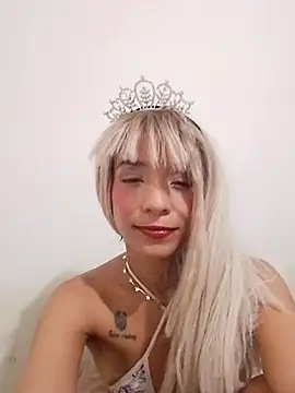 Teressa Love online show from 11-11-25, 03:34