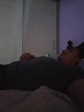 Rueditasss online show from 12-16-25, 07:08