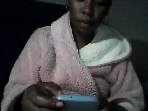 sexysmalldaily04 online show from 10-29-25, 06:04