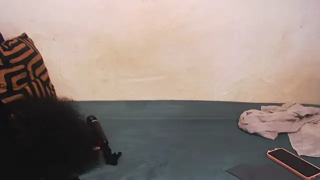 Snapshot of TallEbonyBabe chatting on 02-19-26, 04:19 TallEbonyBabe online show from 02-19-26, 04:19