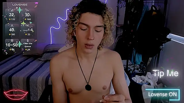 Snapshot of Lyric_Mirage chatting on 02-06-26, 09:29 Lyric Mirage online show from 02-06-26, 09:29