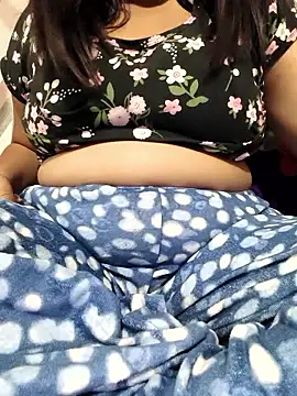 Anshika1431 online show from 01-19-26, 03:27