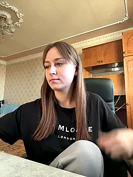 SinfulDream online show from 10-22-25, 01:11