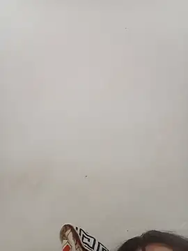 Snapshot of Samia_Arab_ chatting on 11-15-25, 11:43 Samia Arab online show from 11-15-25, 11:43