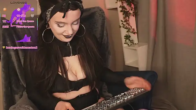 AleksaDivine online show from 02-06-26, 08:56