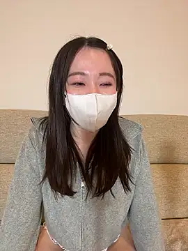 Snapshot of suuchan_v chatting on 02-05-26, 11:48 suuchan v online show from 02-05-26, 11:48